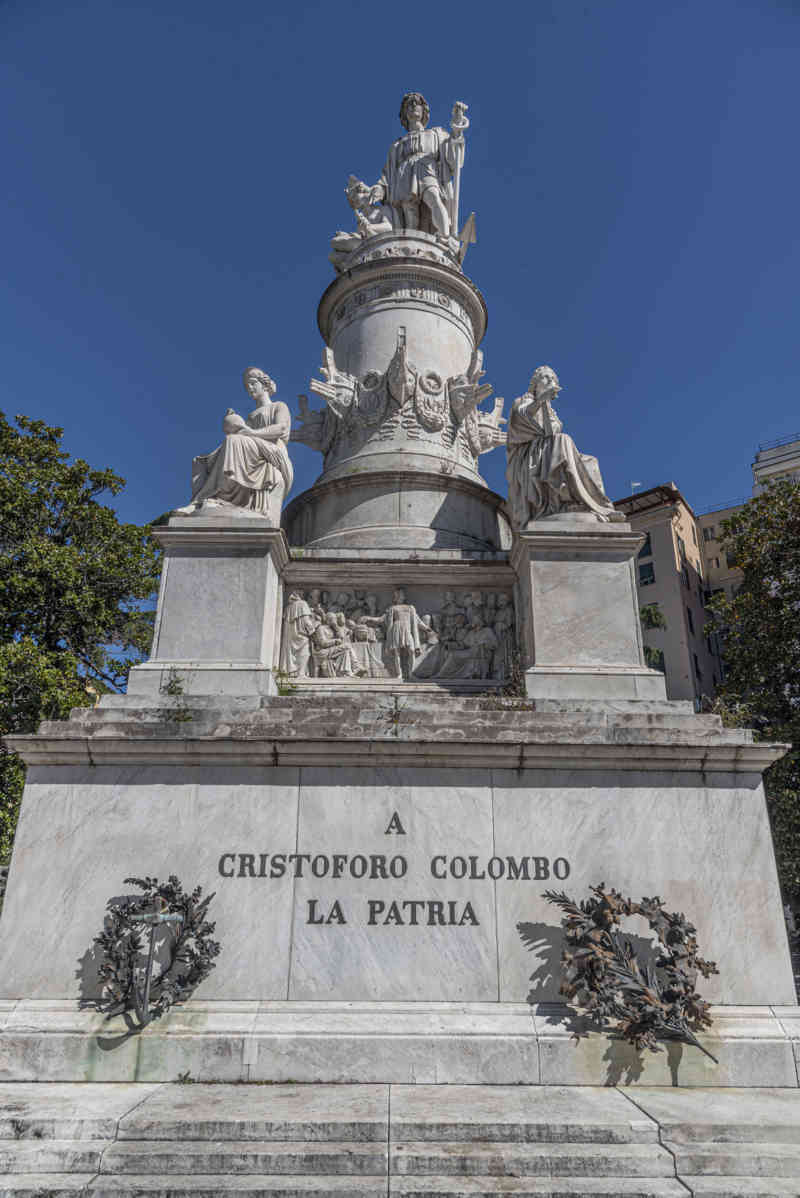 Italia - Génova 120 - monumento a Cristoforo Colombo.jpg